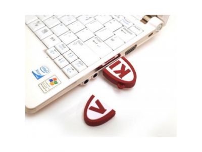 Флешка Kia, 8 Гб, артикул 99F70AQ617K от KIA Флешка Kia, 8 Гб, артикул 99F70AQ617K